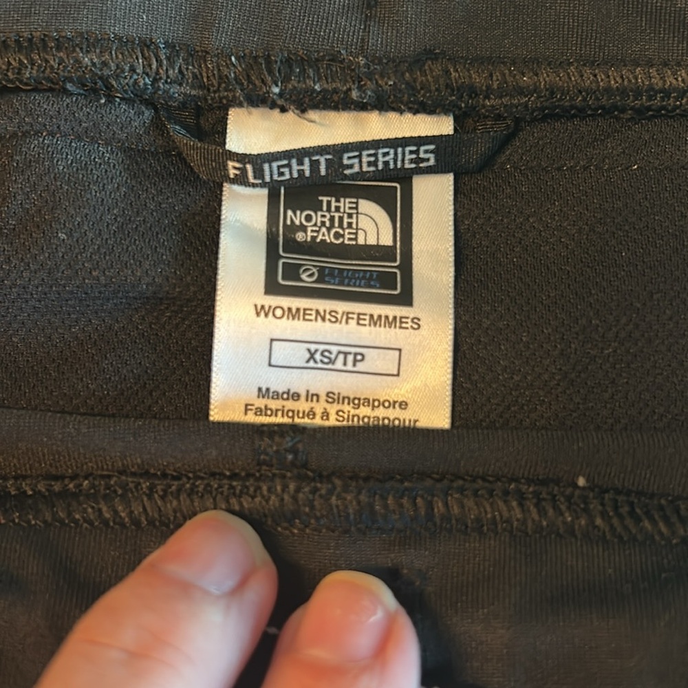 The North Face flight‎ series tight XS/TP inseam 15 inches - Picture 3 of 5